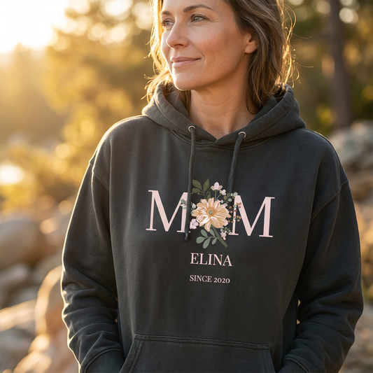 Personalisierter MOM Hoodie mit Blumen & Wunschname