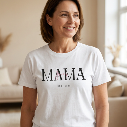 Personalisiertes Mama Shirt mit Kindername